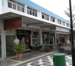 709 ANG MO KIO AVENUE 8 (D20), Shop House #478226531